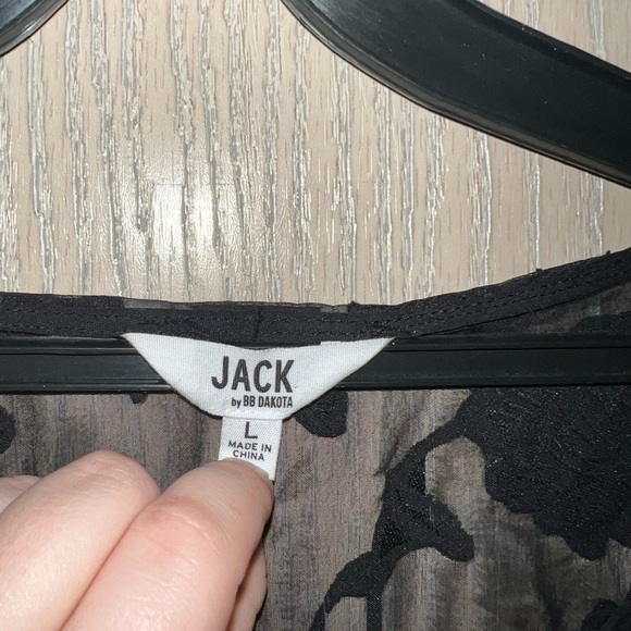 Lace Appliqué Dress - Picture 4 of 4